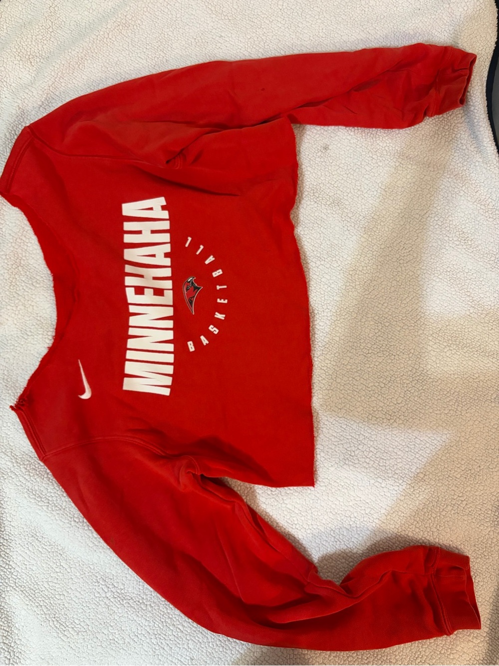 Nike Red MINNEHAHA Basketball Cropped Sweatshirt